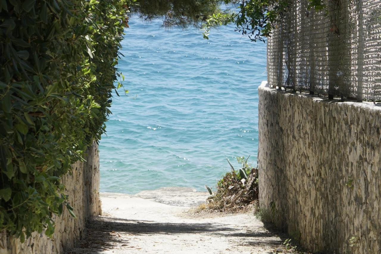 Trogir-Luxury Villa Sapphirus Seget Vranjica Exterior photo
