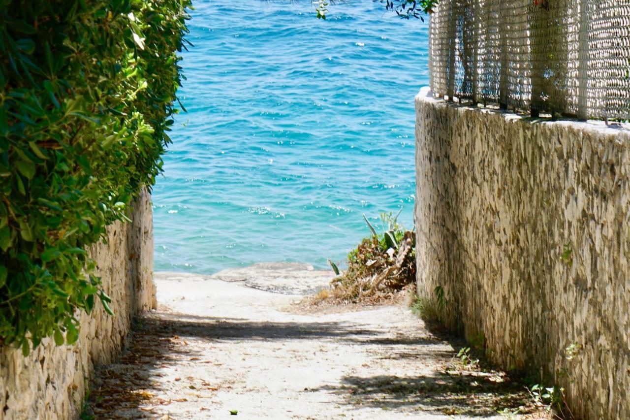 Trogir-Luxury Villa Sapphirus Seget Vranjica Exterior photo