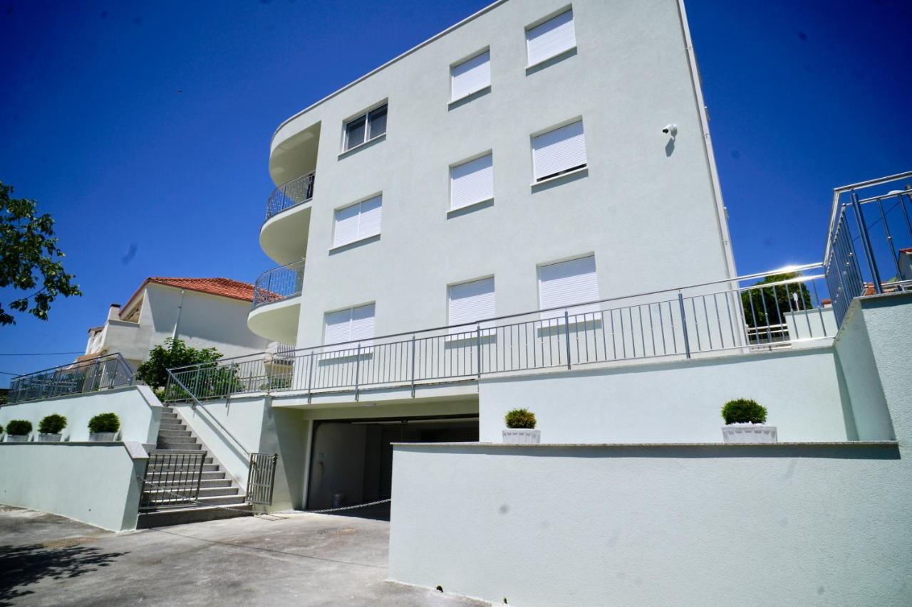 Trogir-Luxury Villa Sapphirus Seget Vranjica Exterior photo