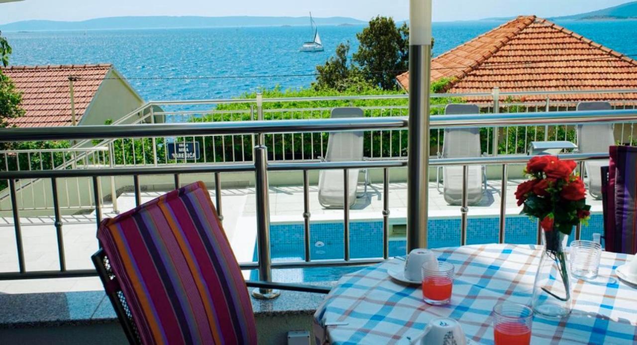 Trogir-Luxury Villa Sapphirus Seget Vranjica Exterior photo